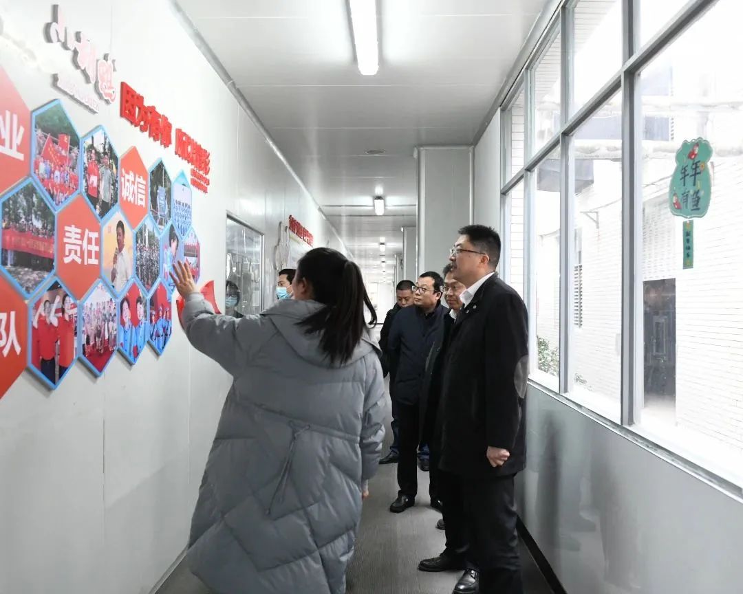 武汉东航空港食品有限公司总经理朱昌钧一行到j9九游国际真人参观考察